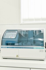 FUJIFILM
DRI-CHEM 4000V